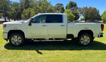 
										2020 GMC Sierra 2500 HD Denali full									